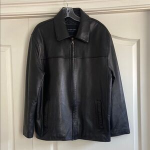 ANDREW MARC MENS BLACK LEATHER JACKET SIZE SMALL